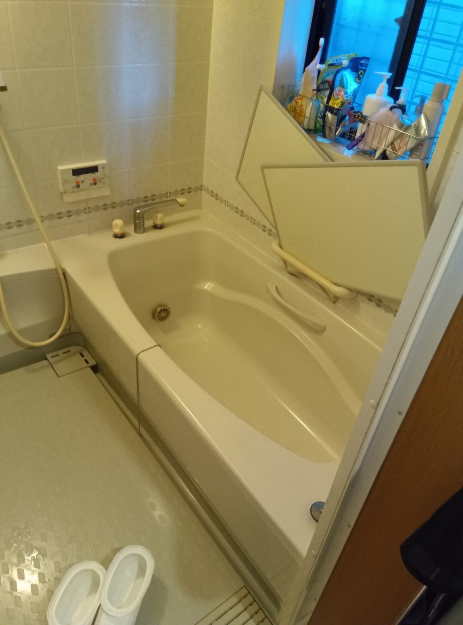 LIXIL リデアMタイプで快適な浴室空間へ！ 施工Before写真