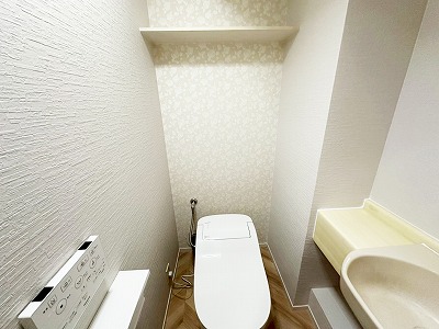 アラウーノで清潔＆安心のトイレ空間へ！ 施工後写真